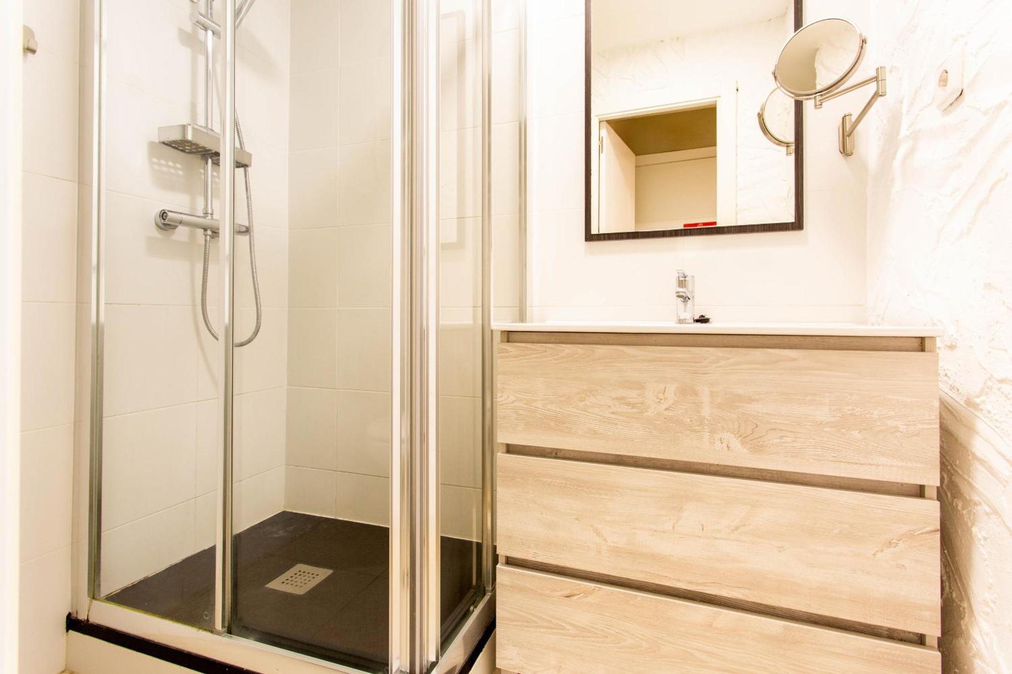 Ferienwohnung Tirso Loft En Madrid Exterior foto